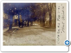 Clinton - Street scene - 1908